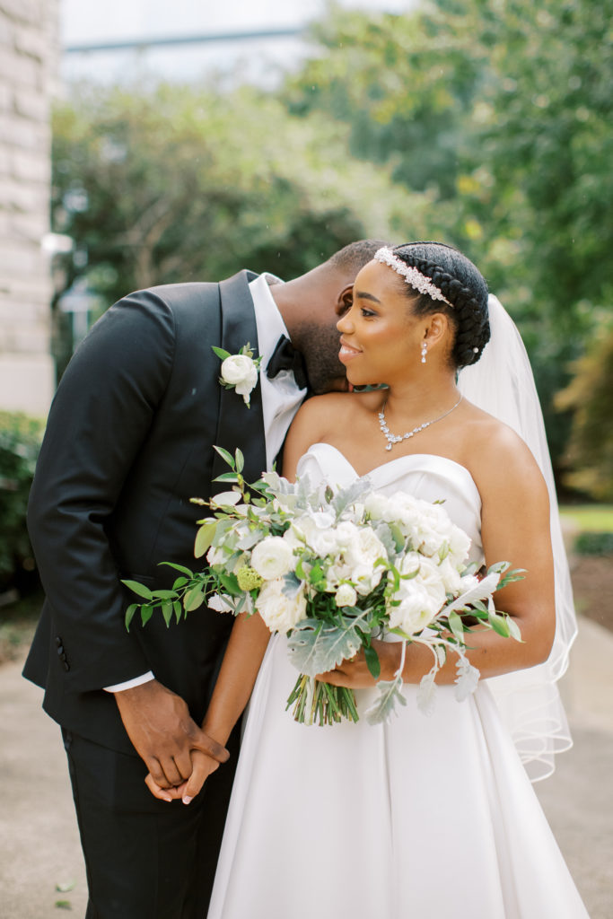 Renee-Jael-Atlanta-Wedding-Photographer-at-Dekalb-History-Center-and-Courthouse-Gardenia-Floral-Design